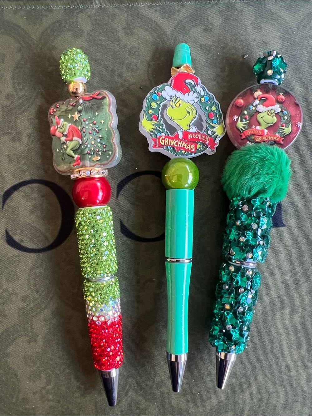3x Christmas Grinch Green Red bling Grinchmas Novelty Pens - Set of 3